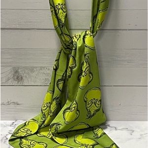 Grinch Scarf